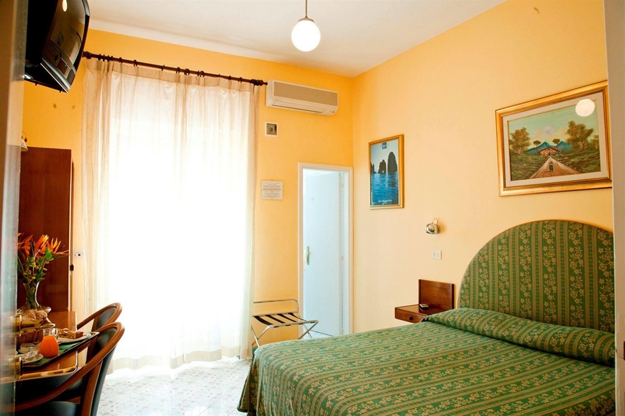 Hotel Carmencita Anacapri  Chambre photo